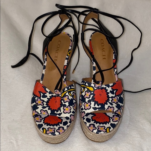 Coach Wedges size 8.5 - Picture 3 of 8